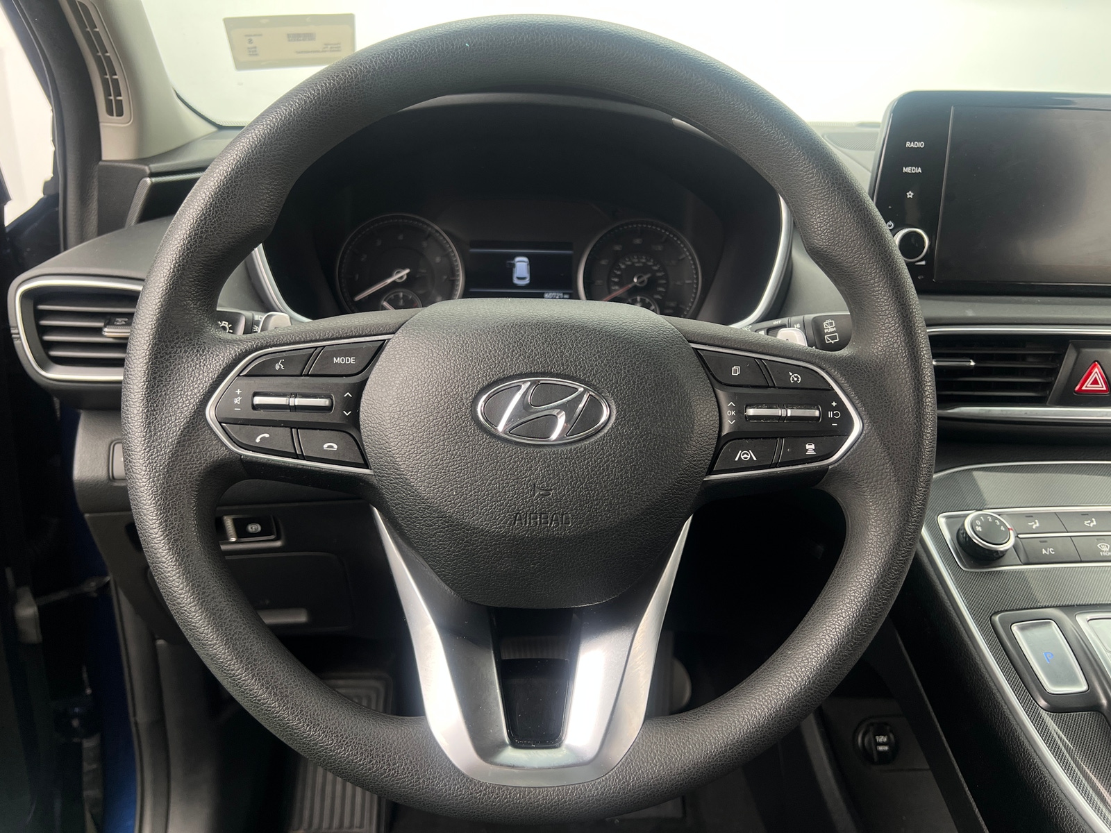 Thumbnail: 2022 Hyundai Santa Fe - 5