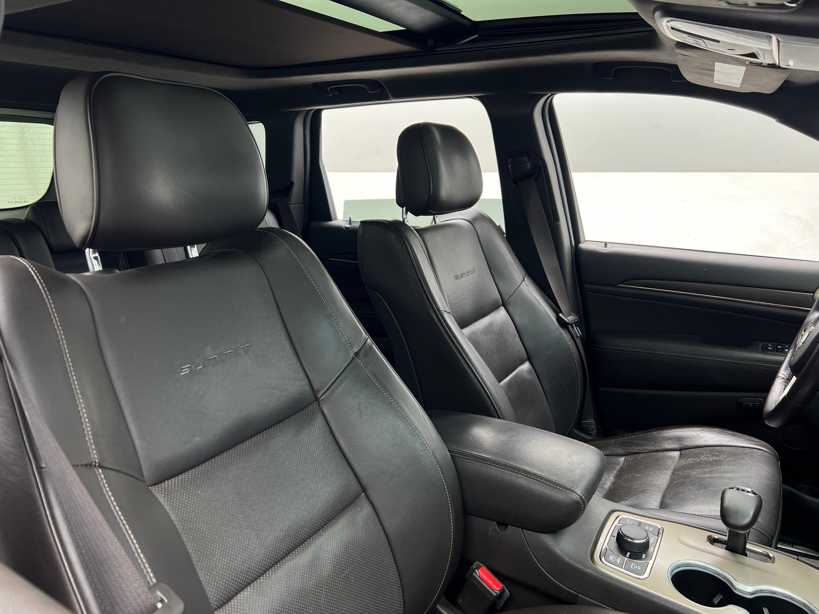 Thumbnail: 2014 Jeep Grand Cherokee - 2