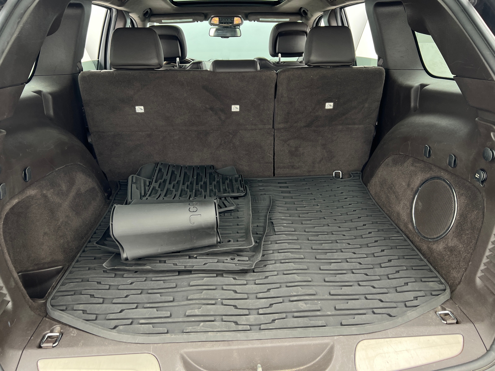 Thumbnail: 2014 Jeep Grand Cherokee - 7