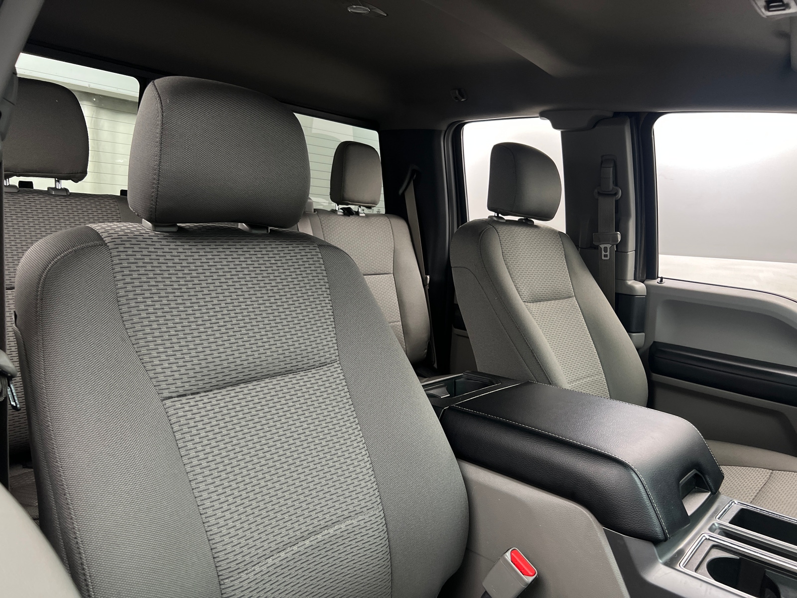 Thumbnail: 2016 Ford Econoline - 2