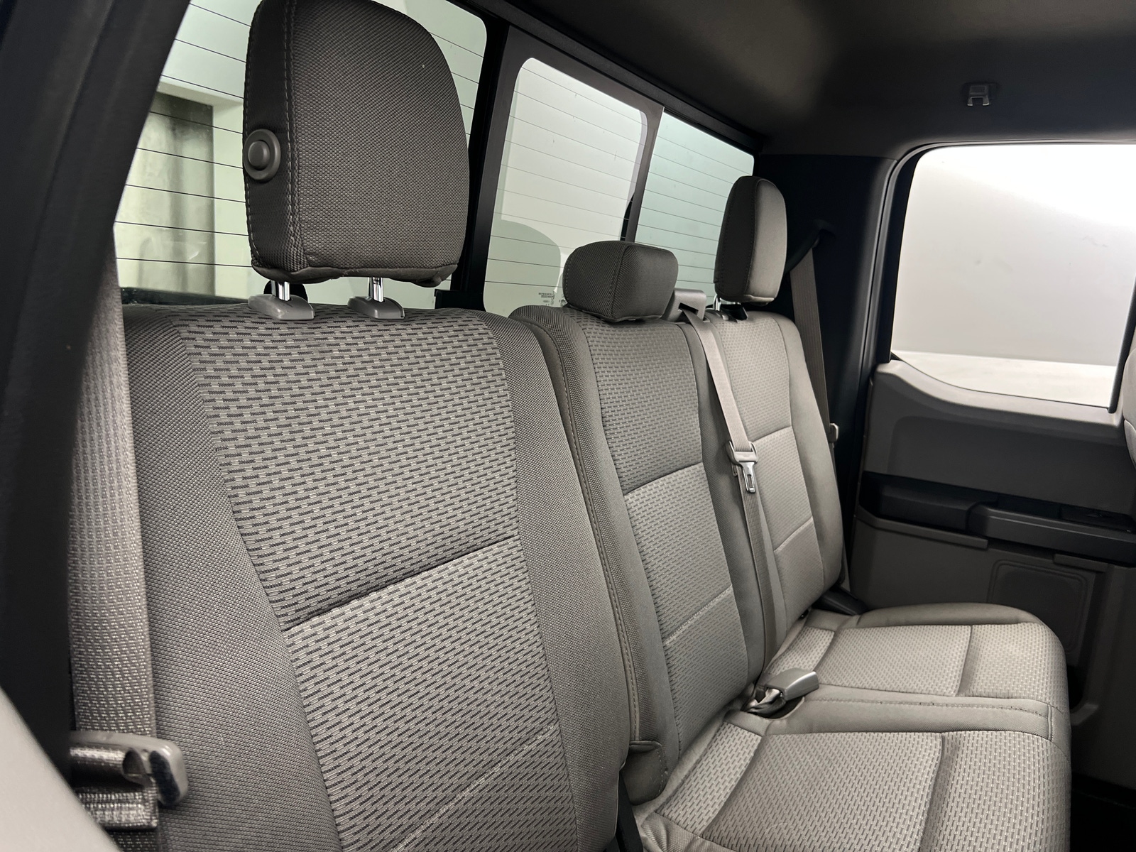 Thumbnail: 2016 Ford Econoline - 6