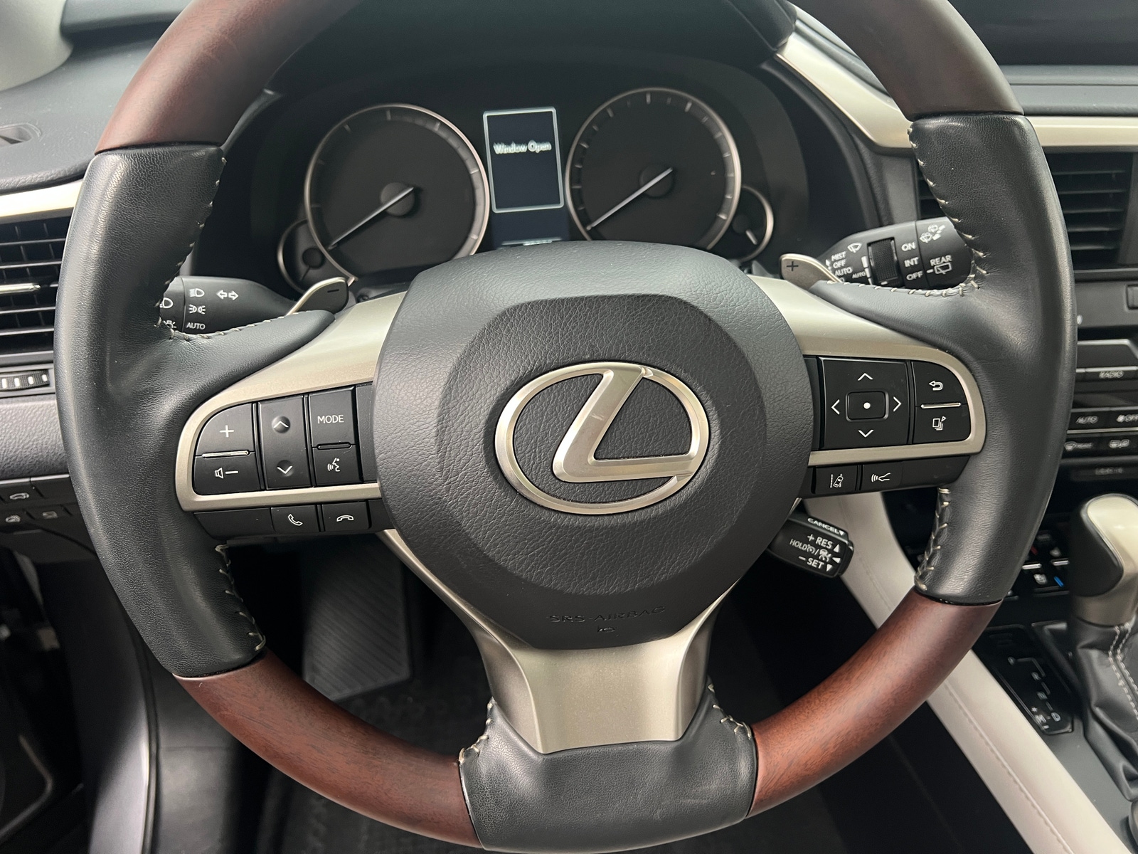 Thumbnail: 2022 Lexus RX - 4