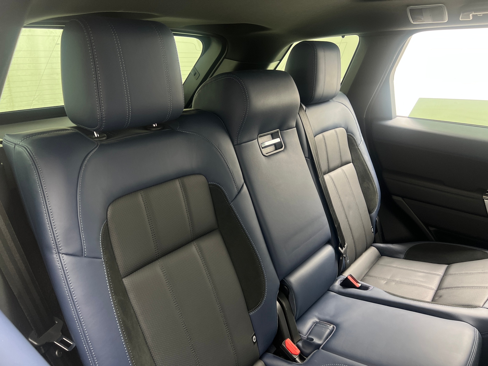Thumbnail: 2021 Land Rover Range Rover Sport - 5