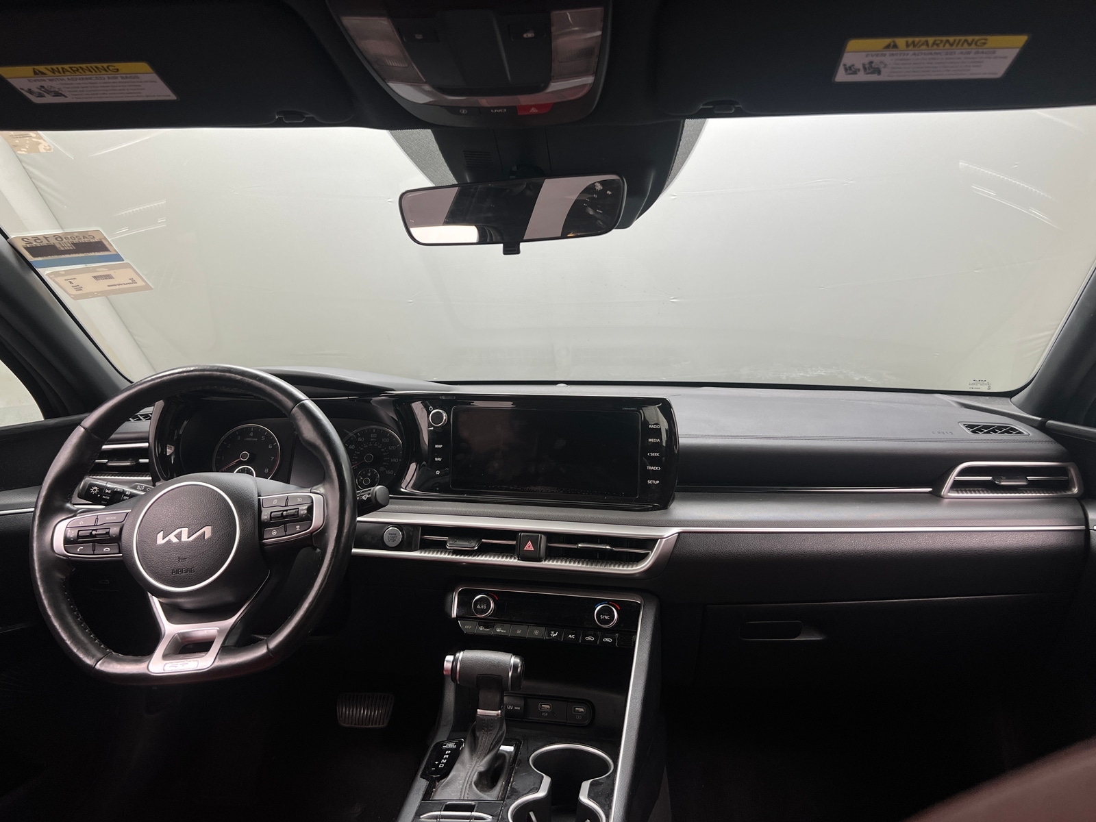Thumbnail: 2023 Kia K5 - 2