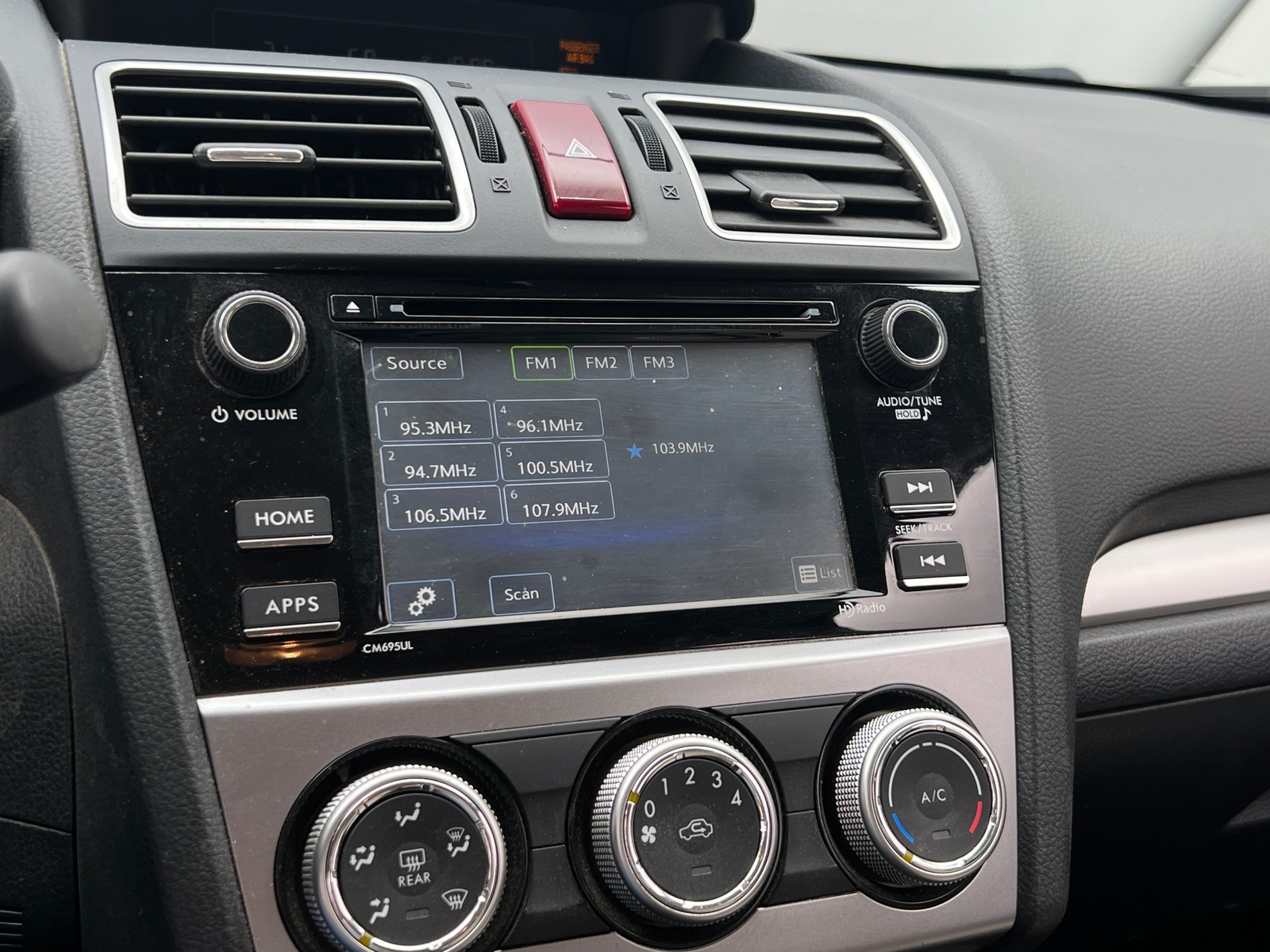 Thumbnail: 2016 Subaru Crosstrek - 4
