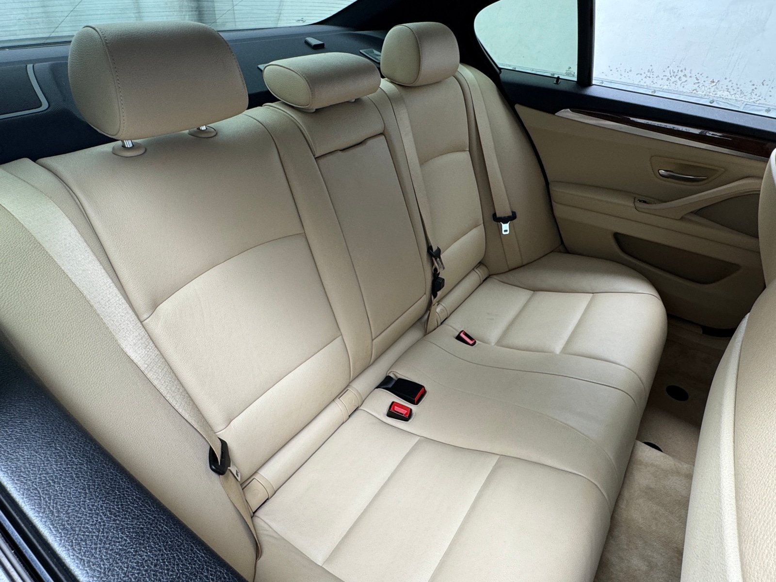 Thumbnail: 2013 BMW 5 Series - 5