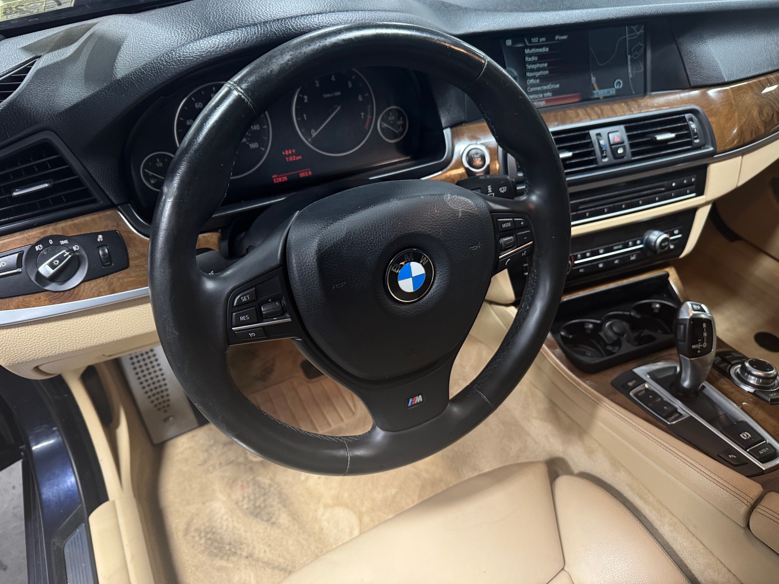 Thumbnail: 2013 BMW 5 Series - 4