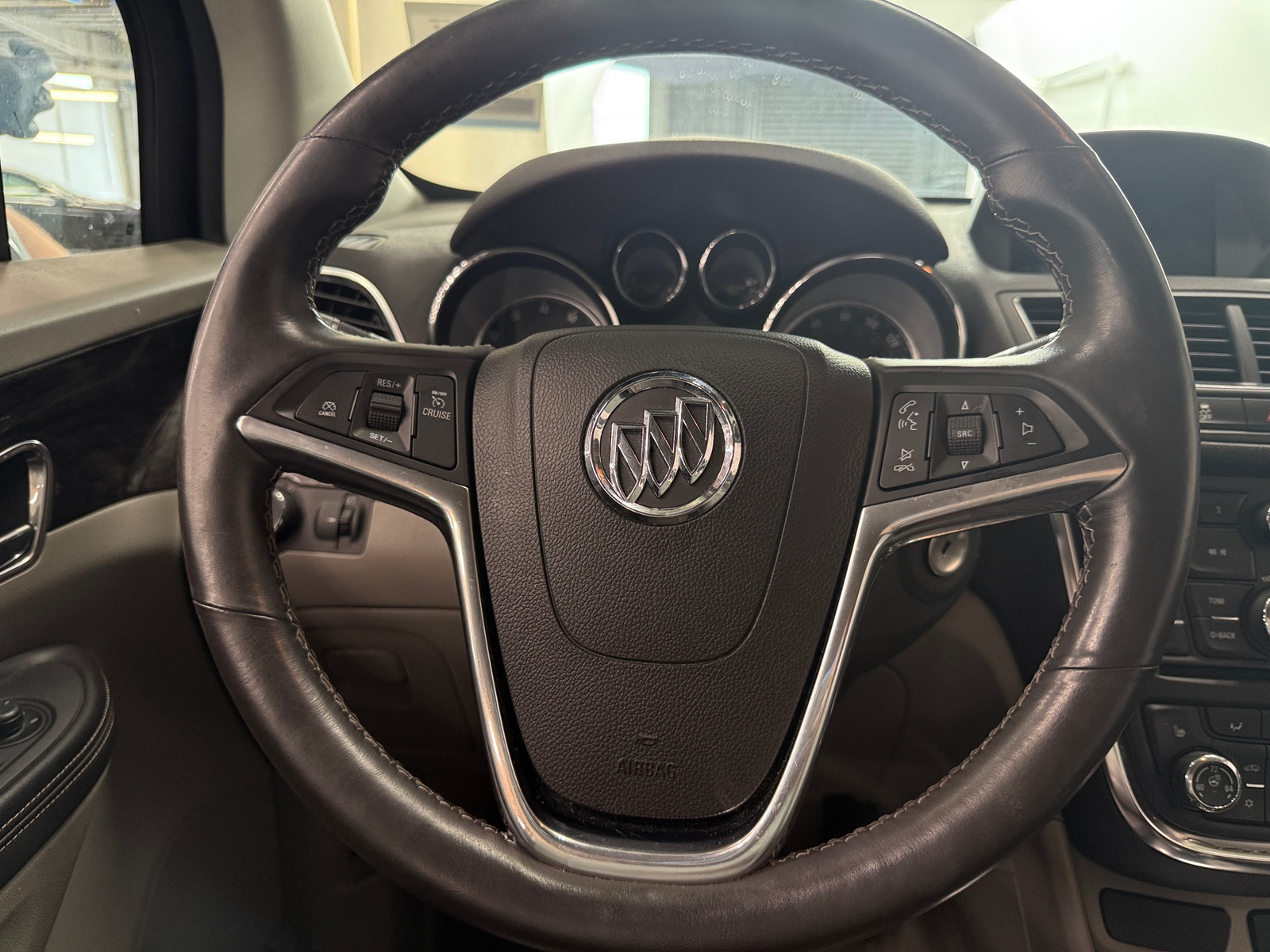 Thumbnail: 2014 Buick Encore - 4