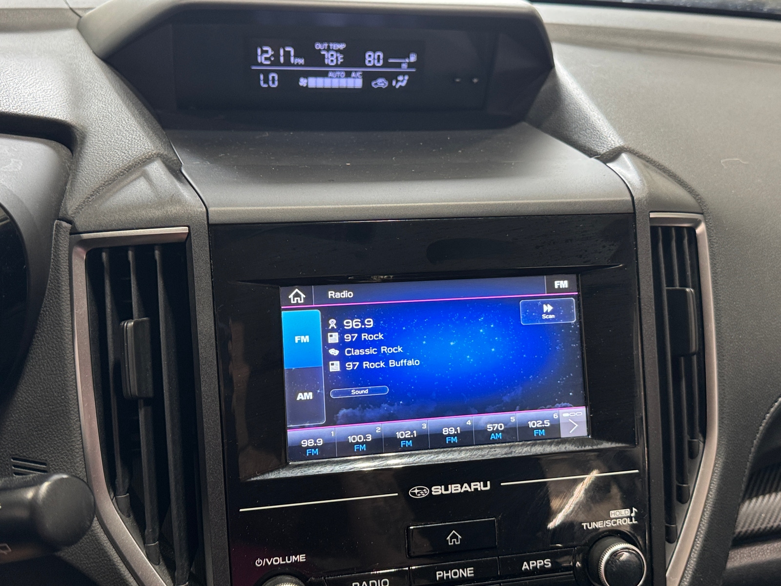 Thumbnail: 2021 Subaru Crosstrek - 4