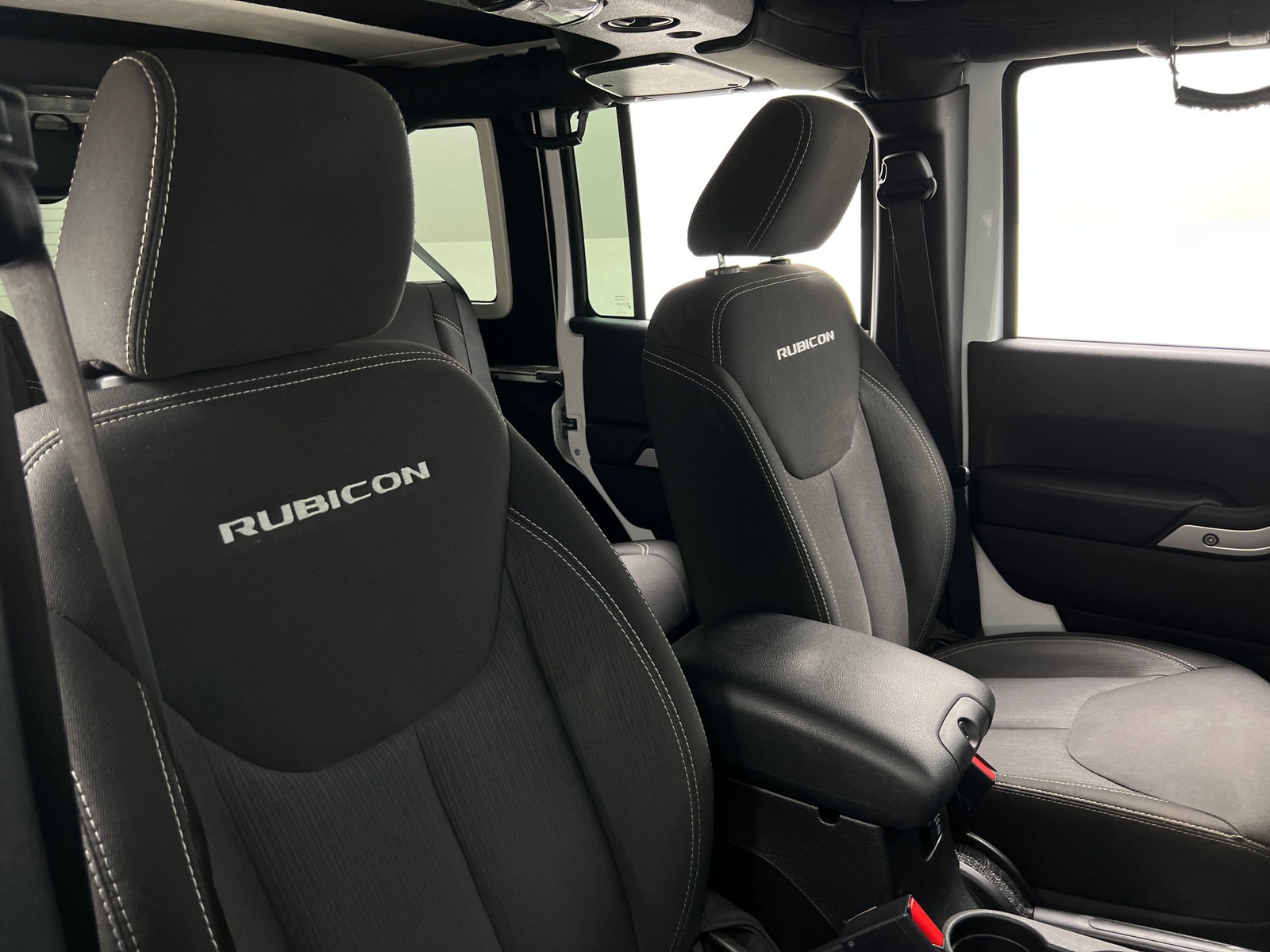 Thumbnail: 2015 Jeep Wrangler - 2