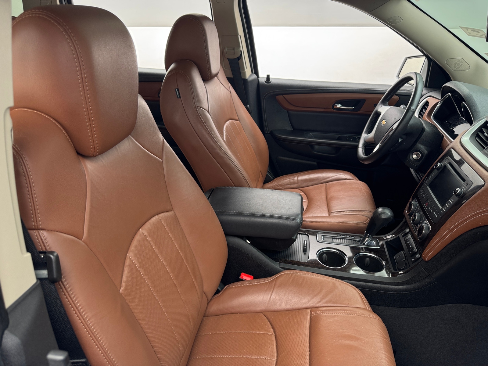 Thumbnail: 2016 Chevrolet Traverse - 2