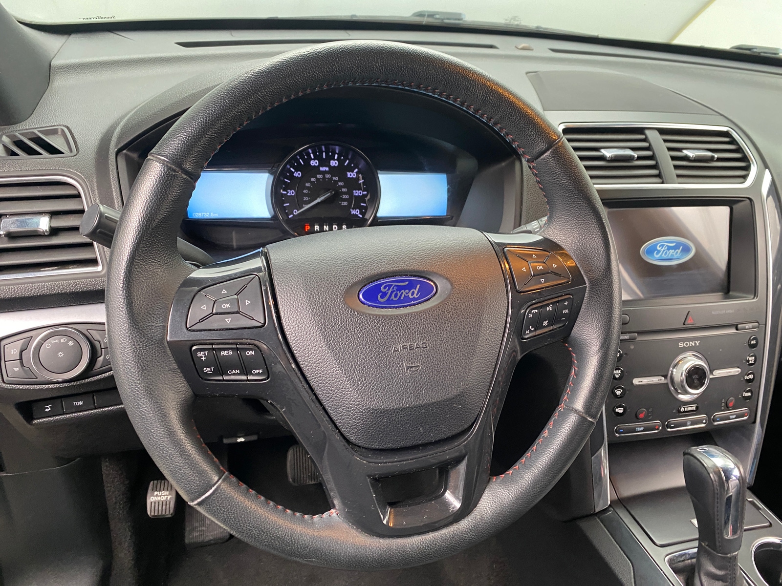 Thumbnail: 2019 Ford Explorer - 4
