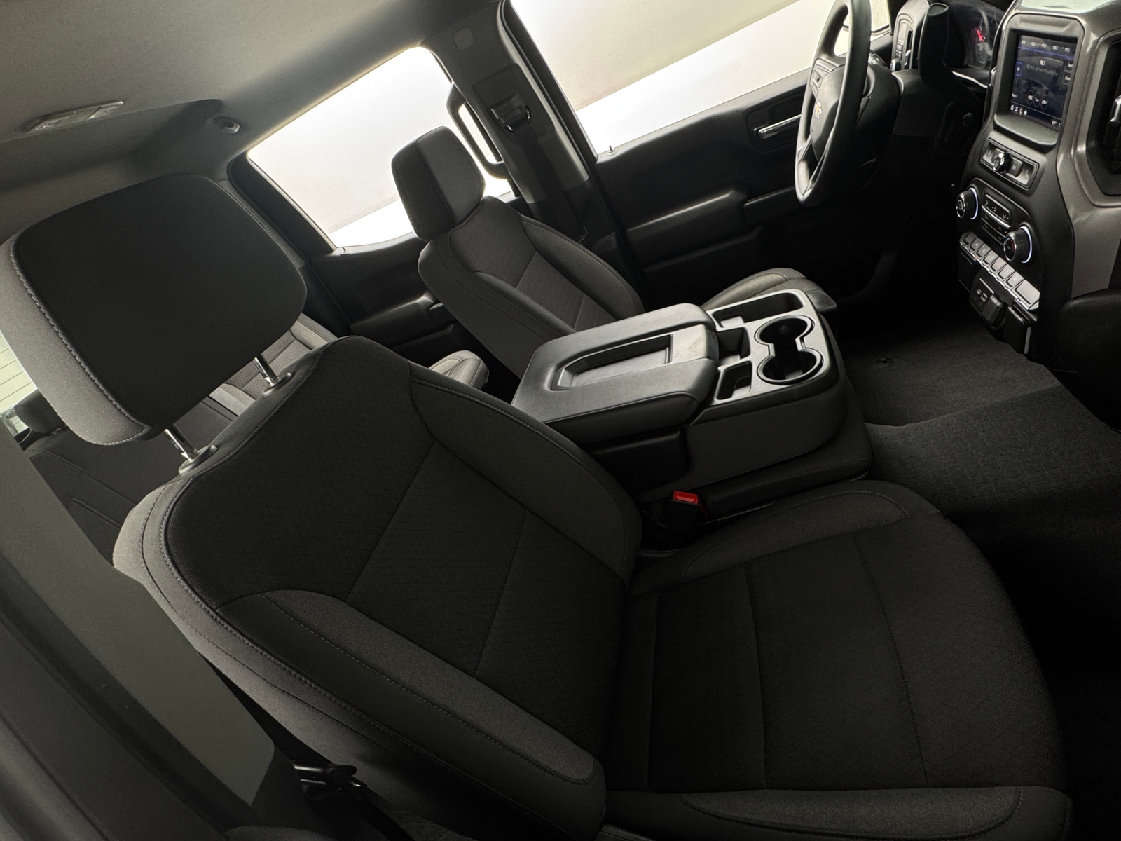 Thumbnail: 2022 Chevrolet Silverado 1500 - 2