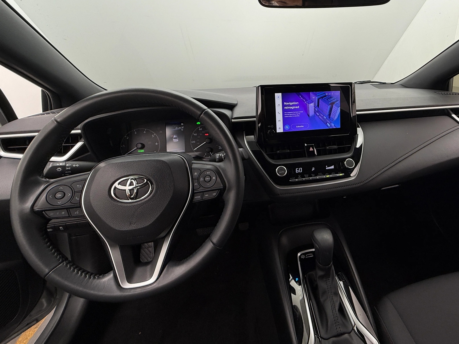 Thumbnail: 2024 Toyota Corolla - 3