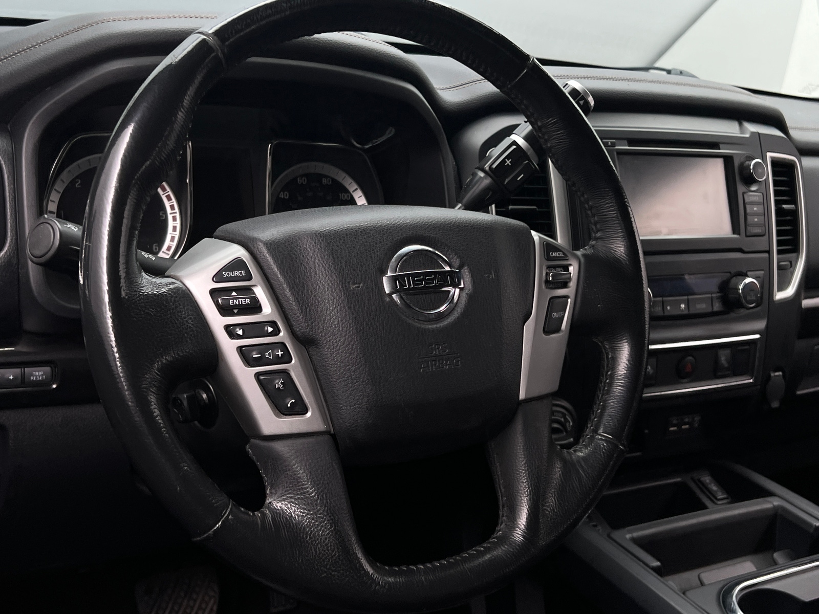 Thumbnail: 2019 Nissan Titan - 4