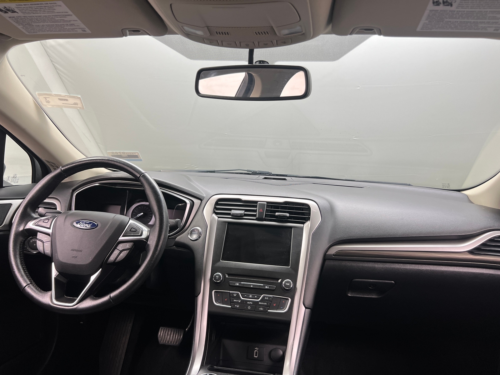 Thumbnail: 2017 Ford Fusion - 3