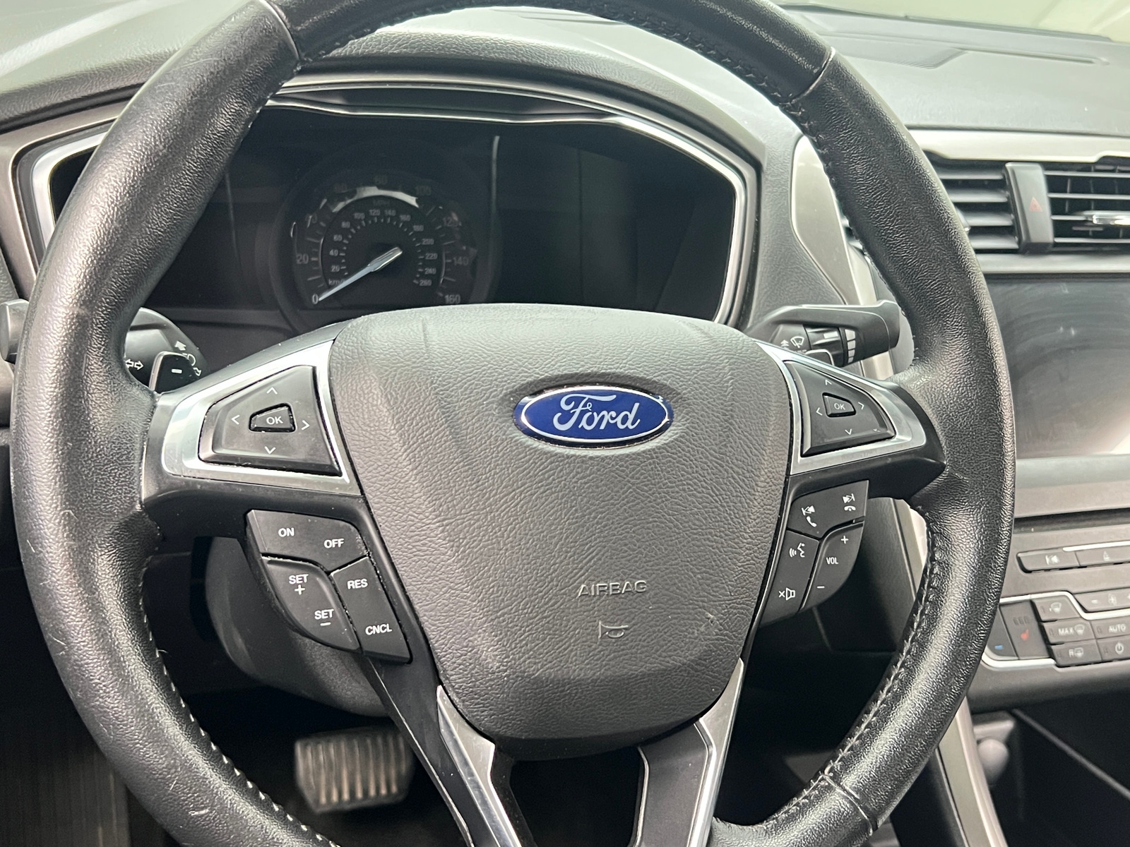 Thumbnail: 2017 Ford Fusion - 5