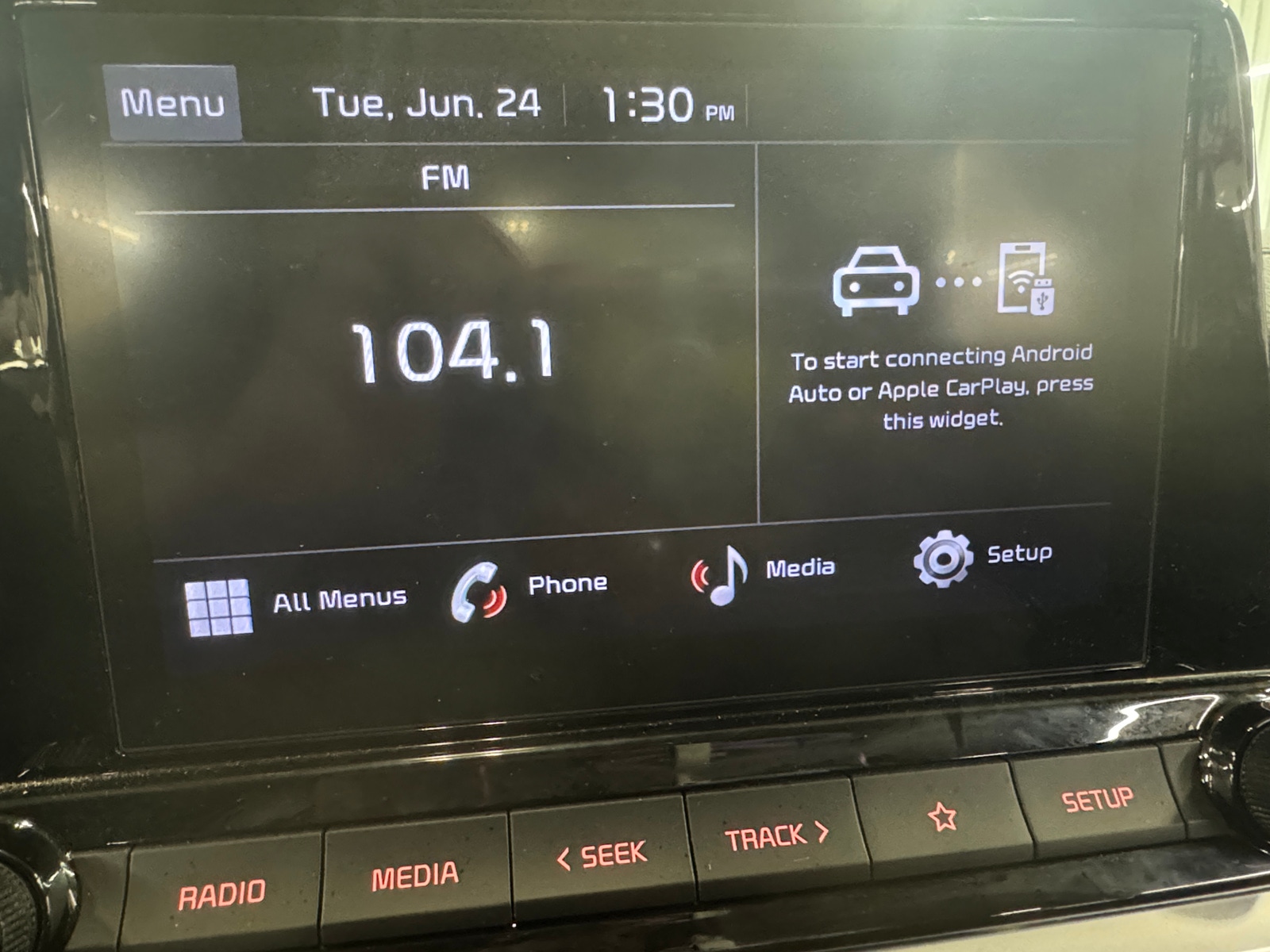 Thumbnail: 2023 Kia Forte - 4