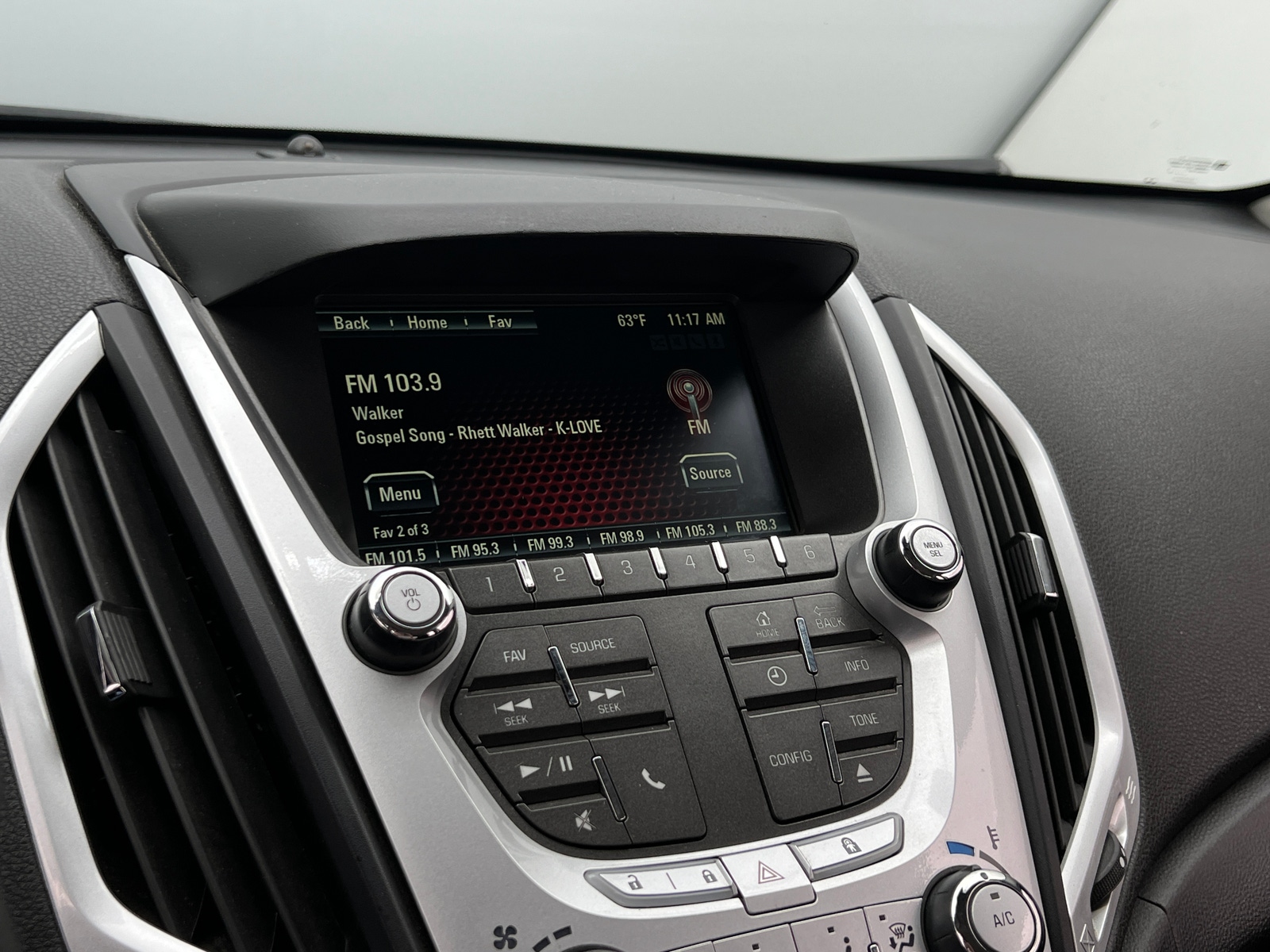 Thumbnail: 2015 GMC Terrain - 4