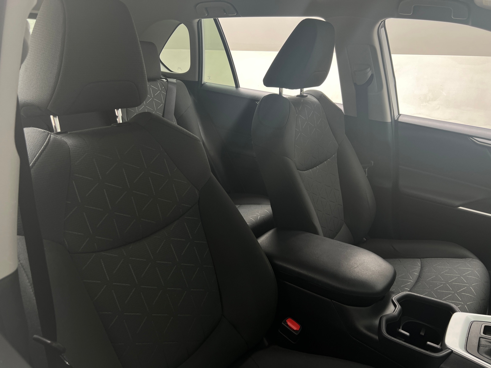 Thumbnail: 2022 Toyota RAV4 - 2