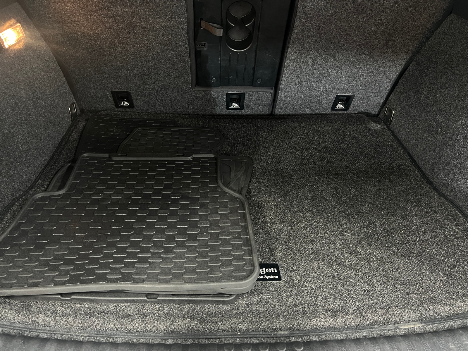 Thumbnail: 2017 Volkswagen Tiguan - 6