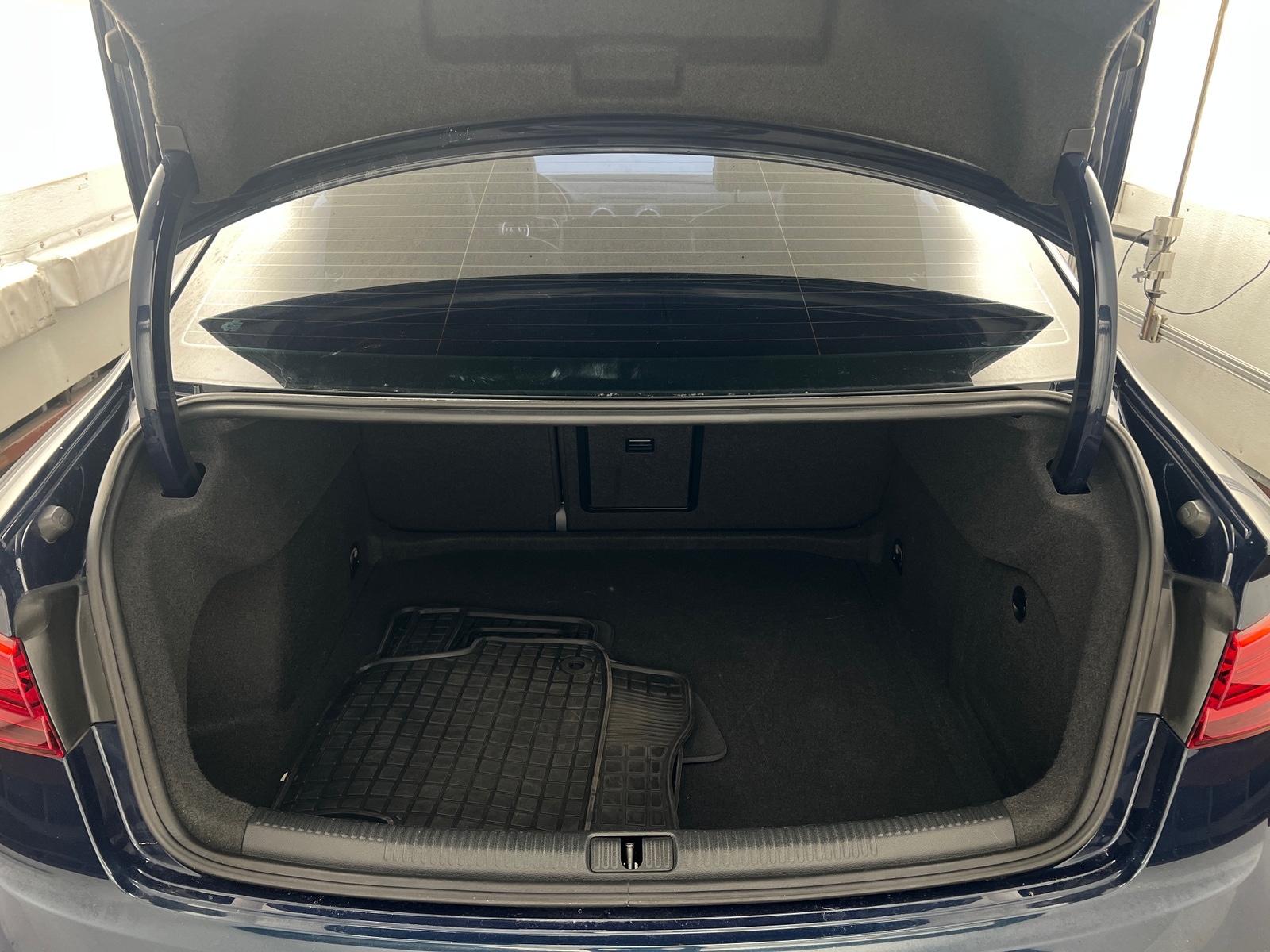 Thumbnail: 2018 Audi A3 - 6