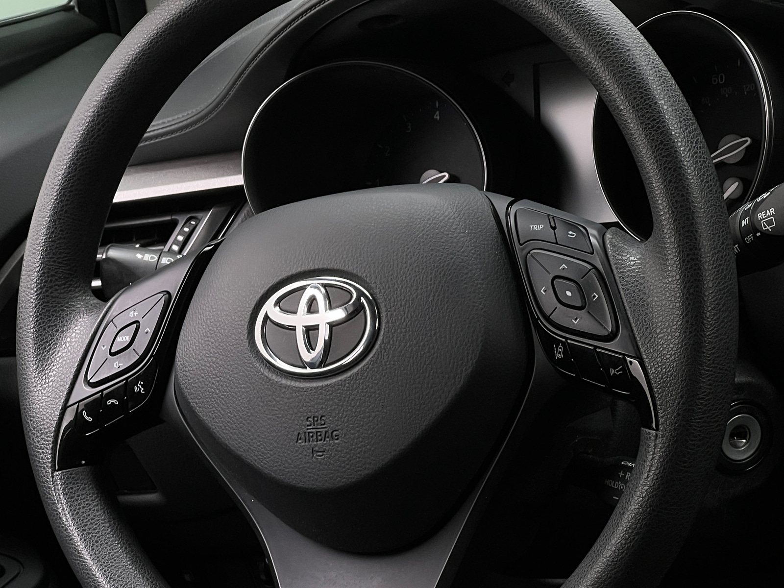 Thumbnail: 2021 Toyota C-HR - 5
