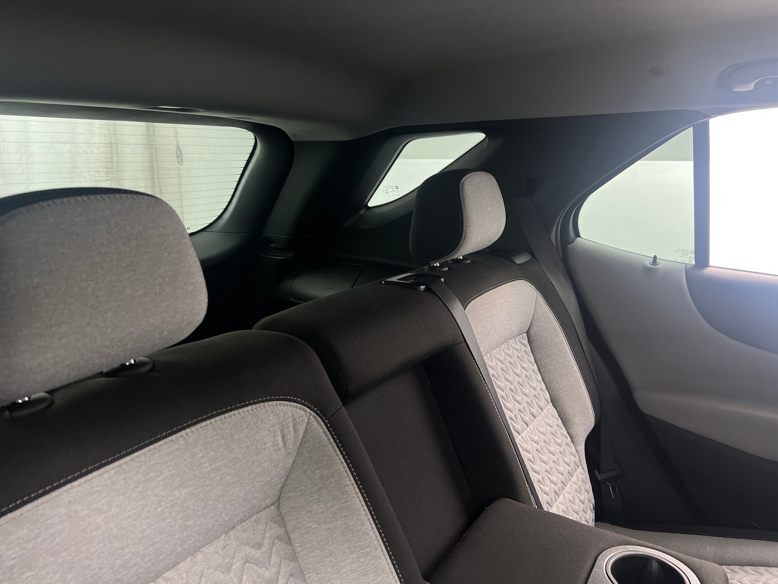 Thumbnail: 2023 Chevrolet Equinox - 6