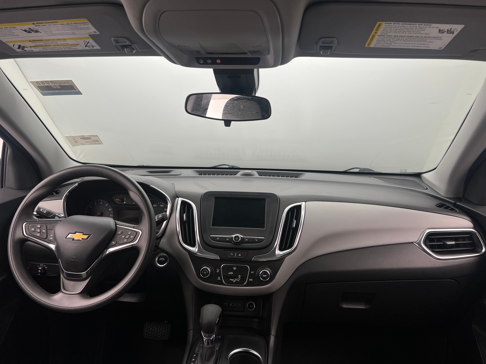 Thumbnail: 2023 Chevrolet Equinox - 3