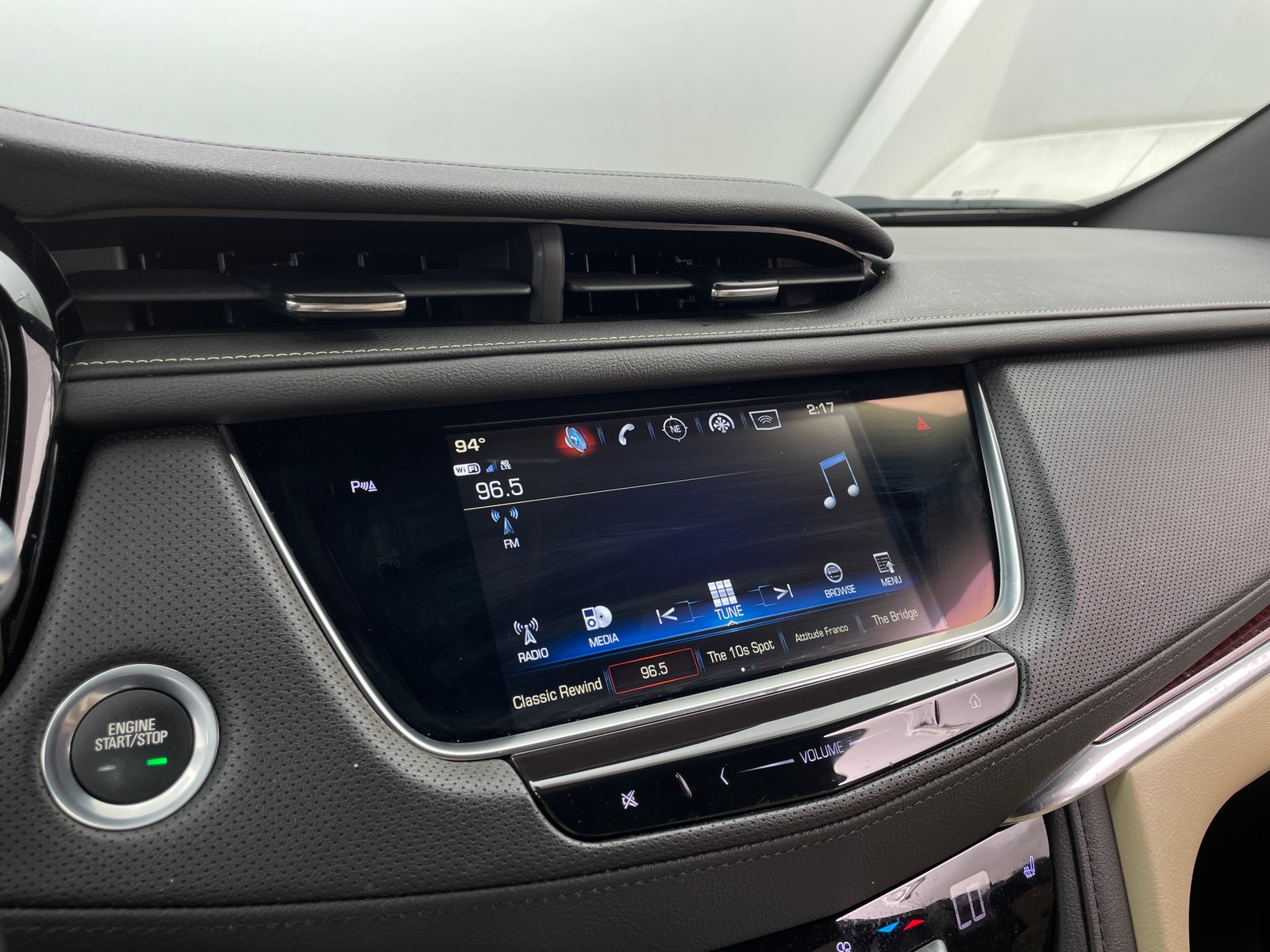 Thumbnail: 2019 Cadillac XT5 - 3