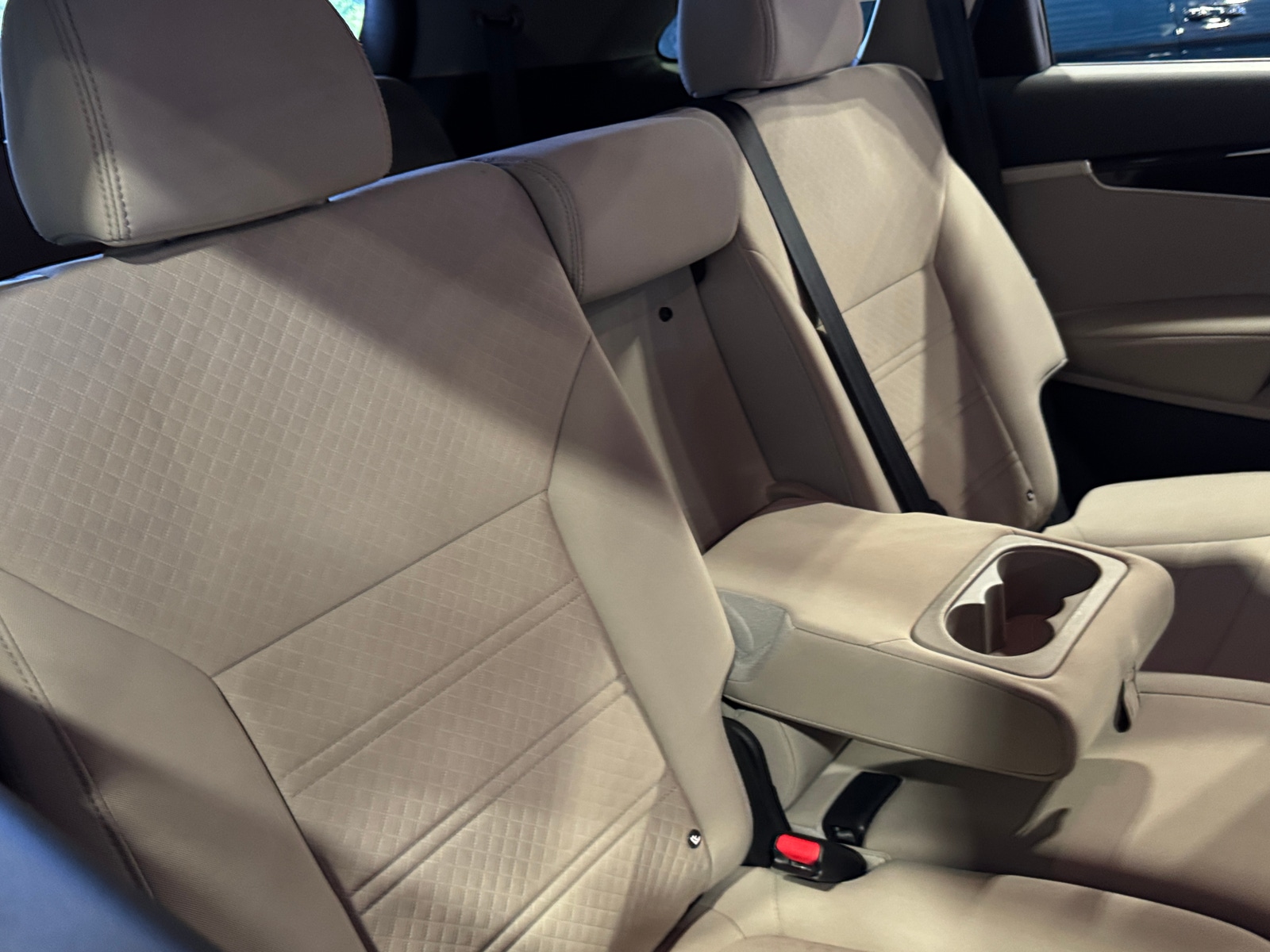 Thumbnail: 2019 Kia Sorento - 6