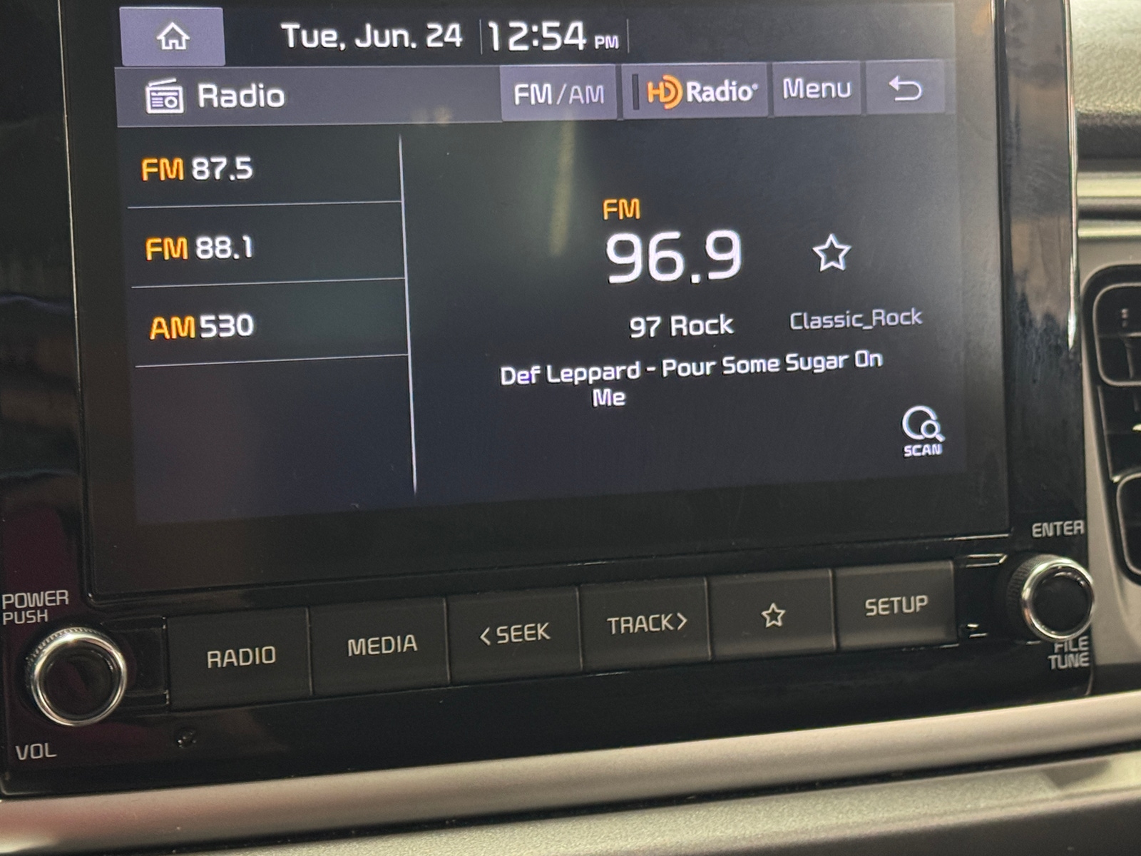 Thumbnail: 2021 Kia Rio - 4