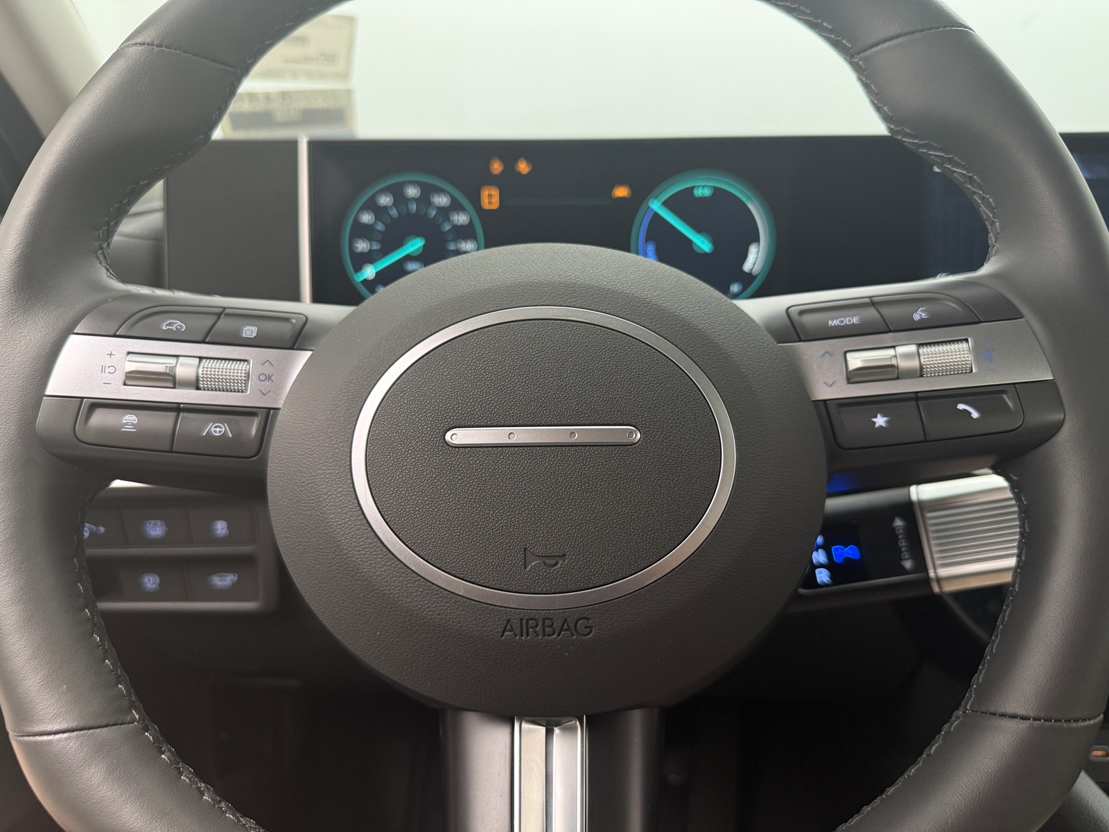 Thumbnail: 2024 Hyundai Sonata - 4