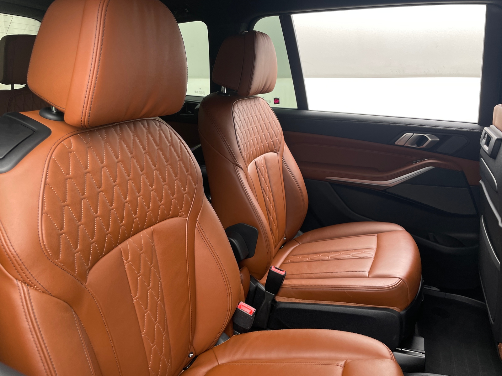 Thumbnail: 2022 BMW X7 - 5
