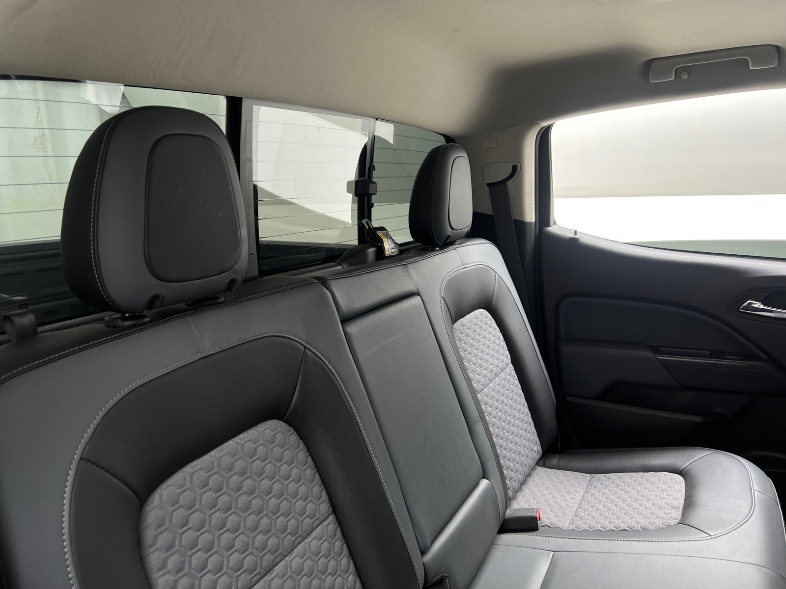 Thumbnail: 2016 Chevrolet Colorado - 5
