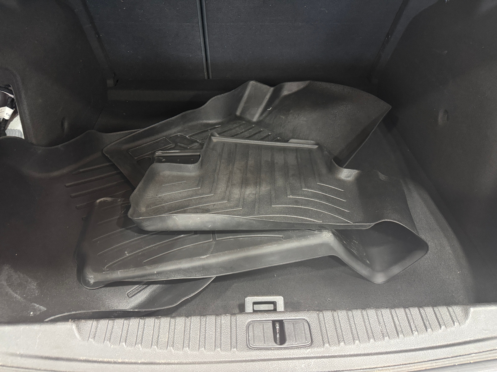 Thumbnail: 2013 Buick Verano - 6