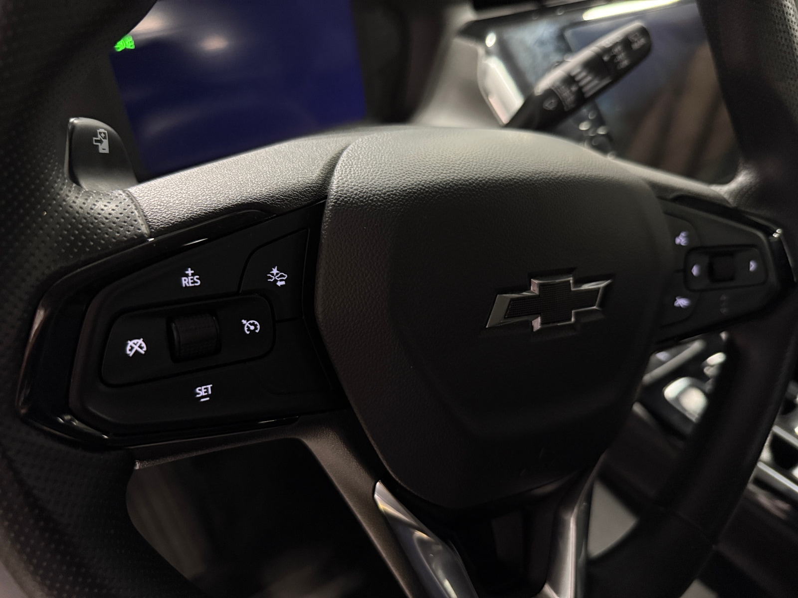 Thumbnail: 2023 Chevrolet Bolt EUV - 5