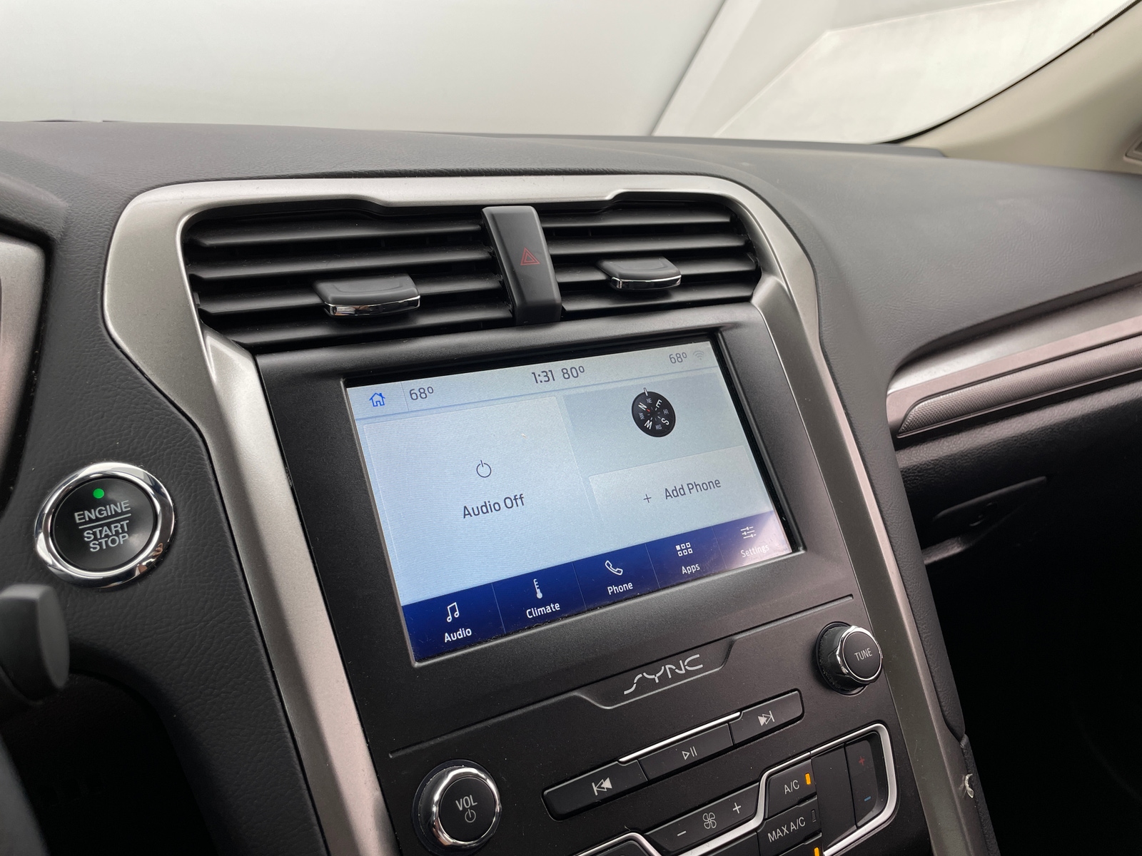 Thumbnail: 2020 Ford Fusion - 4
