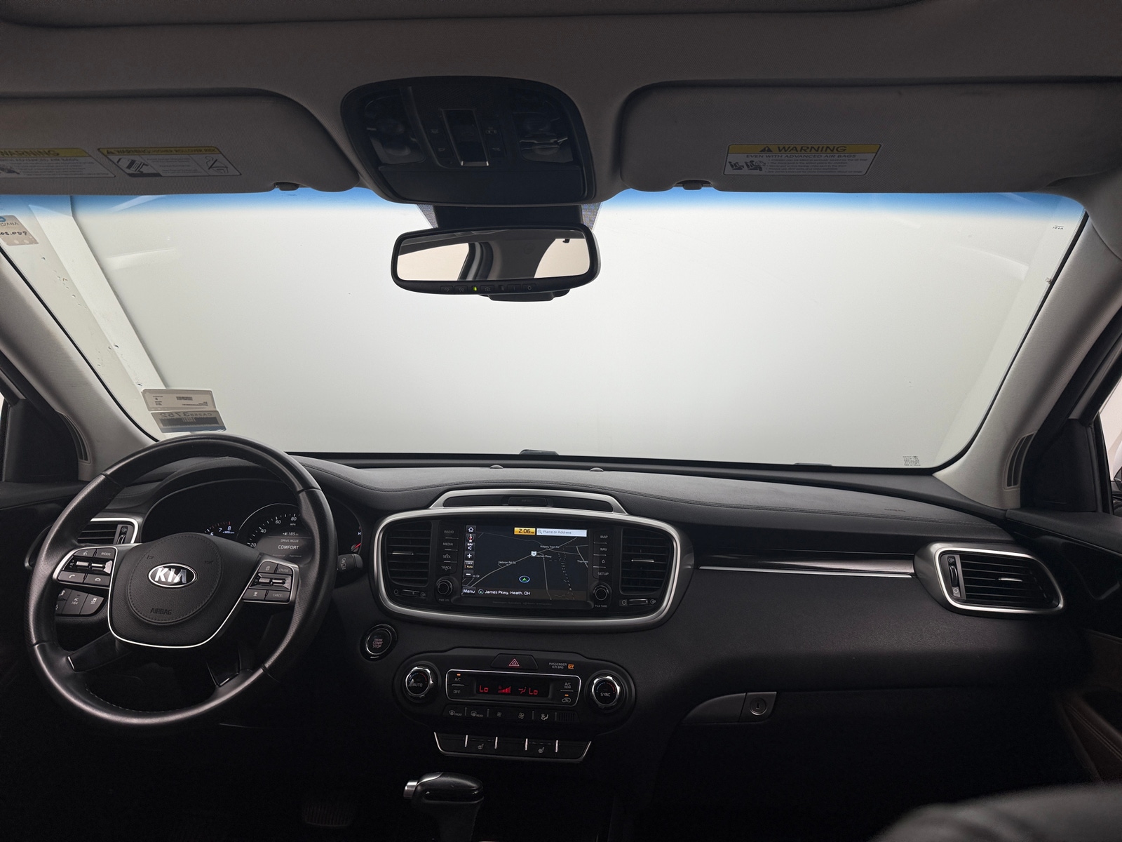 Thumbnail: 2019 Kia Sorento - 2