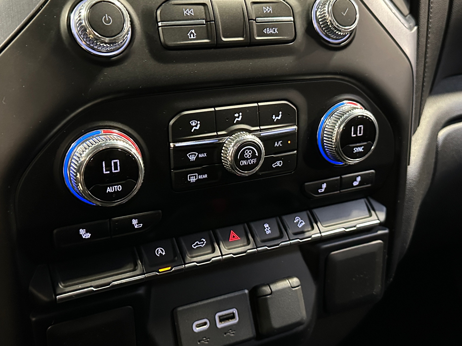 Thumbnail: 2021 GMC Sierra 1500 - 4