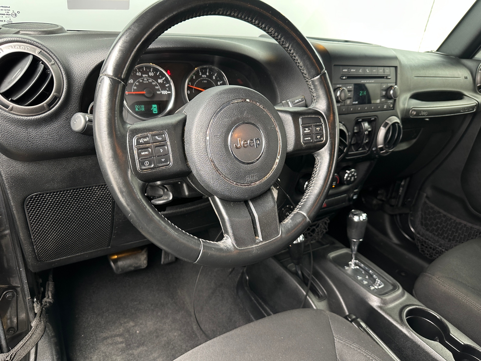 Thumbnail: 2016 Jeep Wrangler - 3
