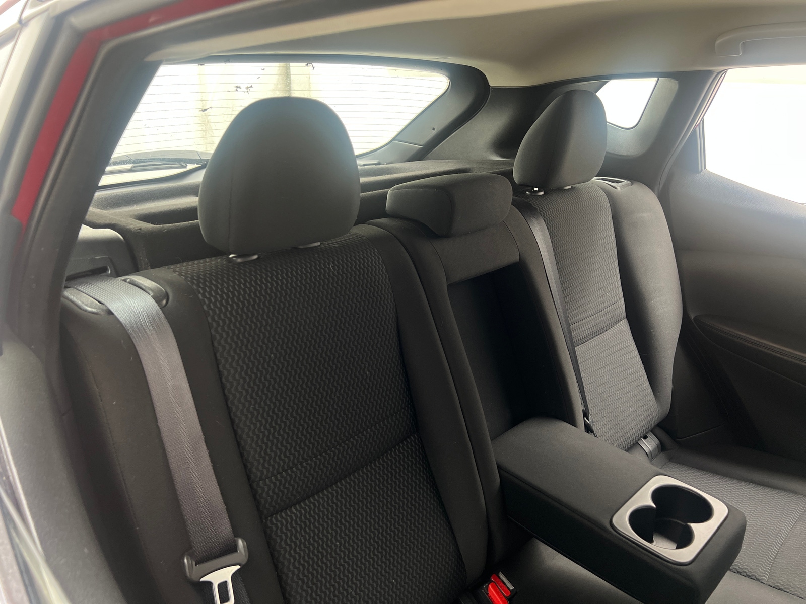 Thumbnail: 2018 Nissan Rogue Sport - 6