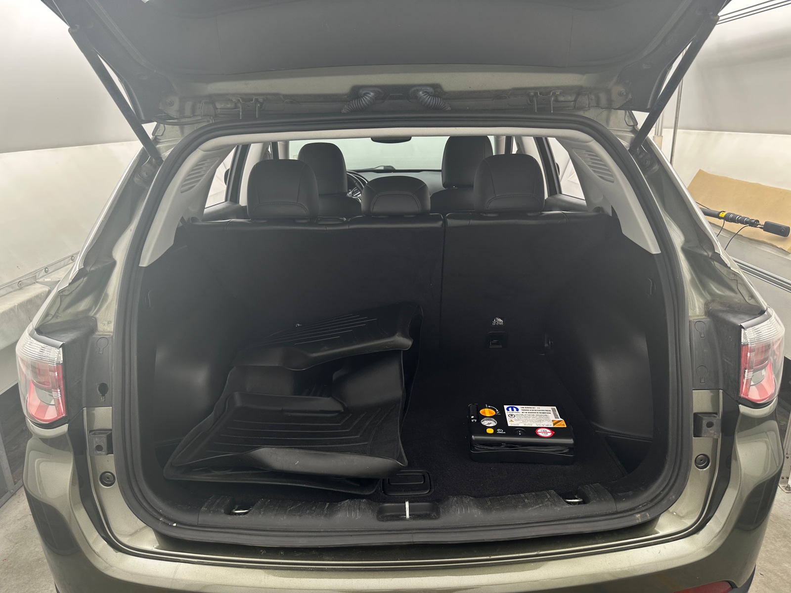 Thumbnail: 2020 Jeep Compass - 6