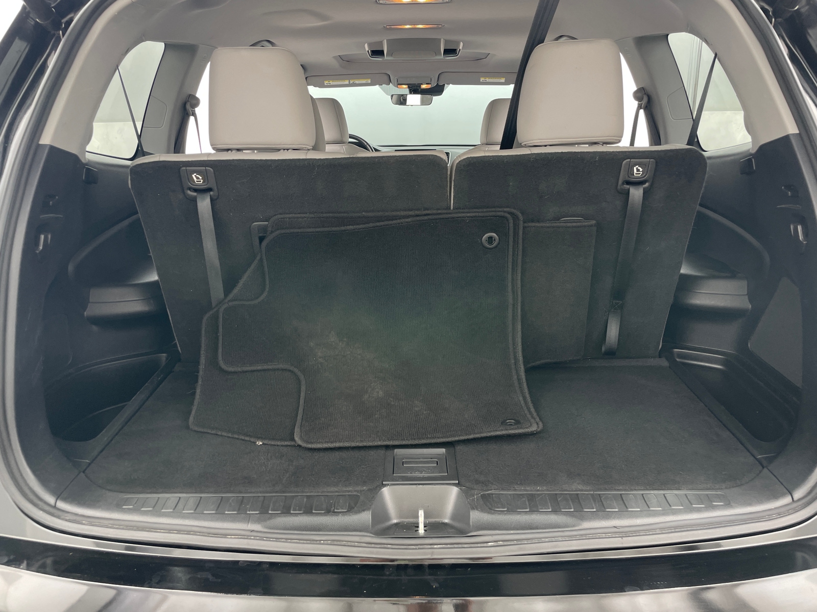 Thumbnail: 2019 Honda Pilot - 6