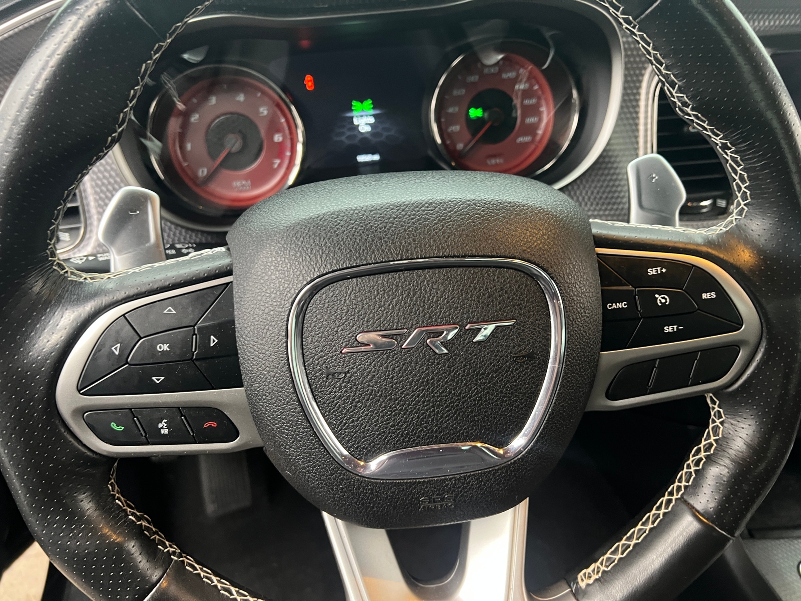 Thumbnail: 2022 Dodge Charger - 4