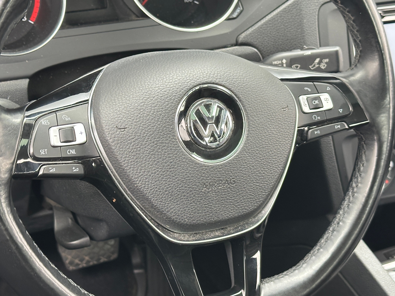 Thumbnail: 2016 Volkswagen Jetta - 5