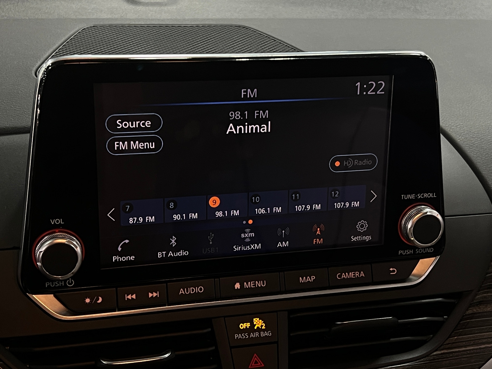 Thumbnail: 2019 Nissan Altima - 3