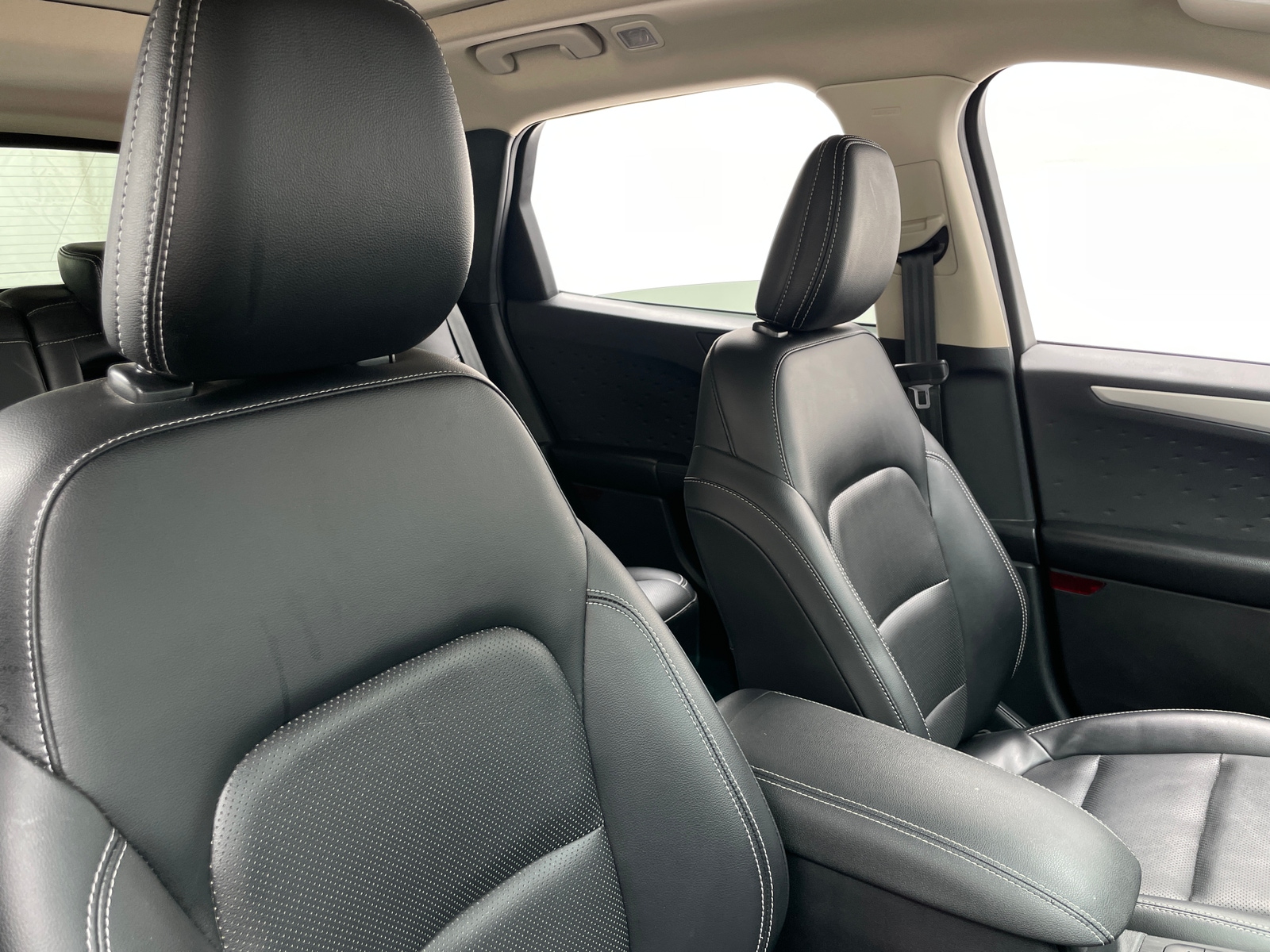 Thumbnail: 2020 Ford Escape - 2