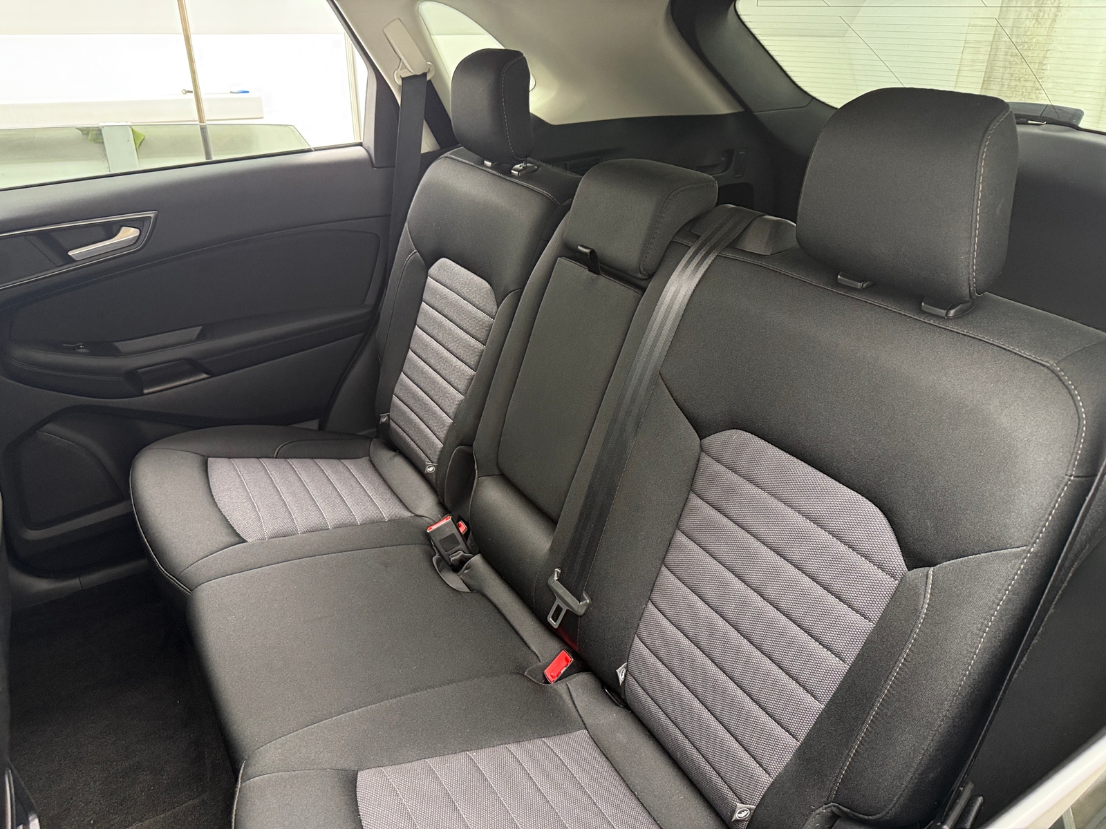 Thumbnail: 2019 Ford Edge - 6