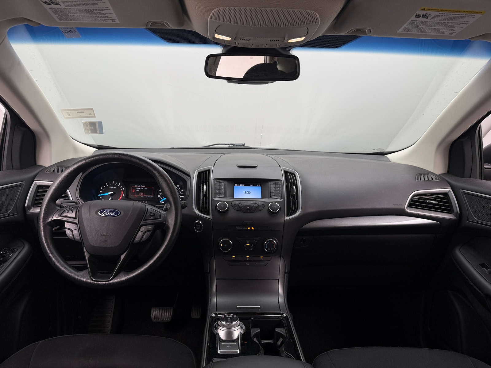 Thumbnail: 2019 Ford Edge - 3